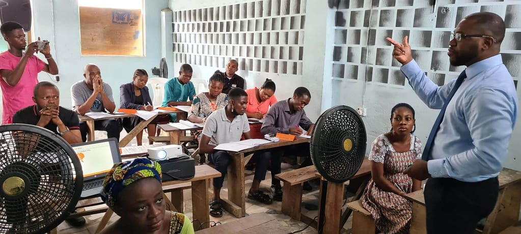 Point De Repere Modern School Event 1